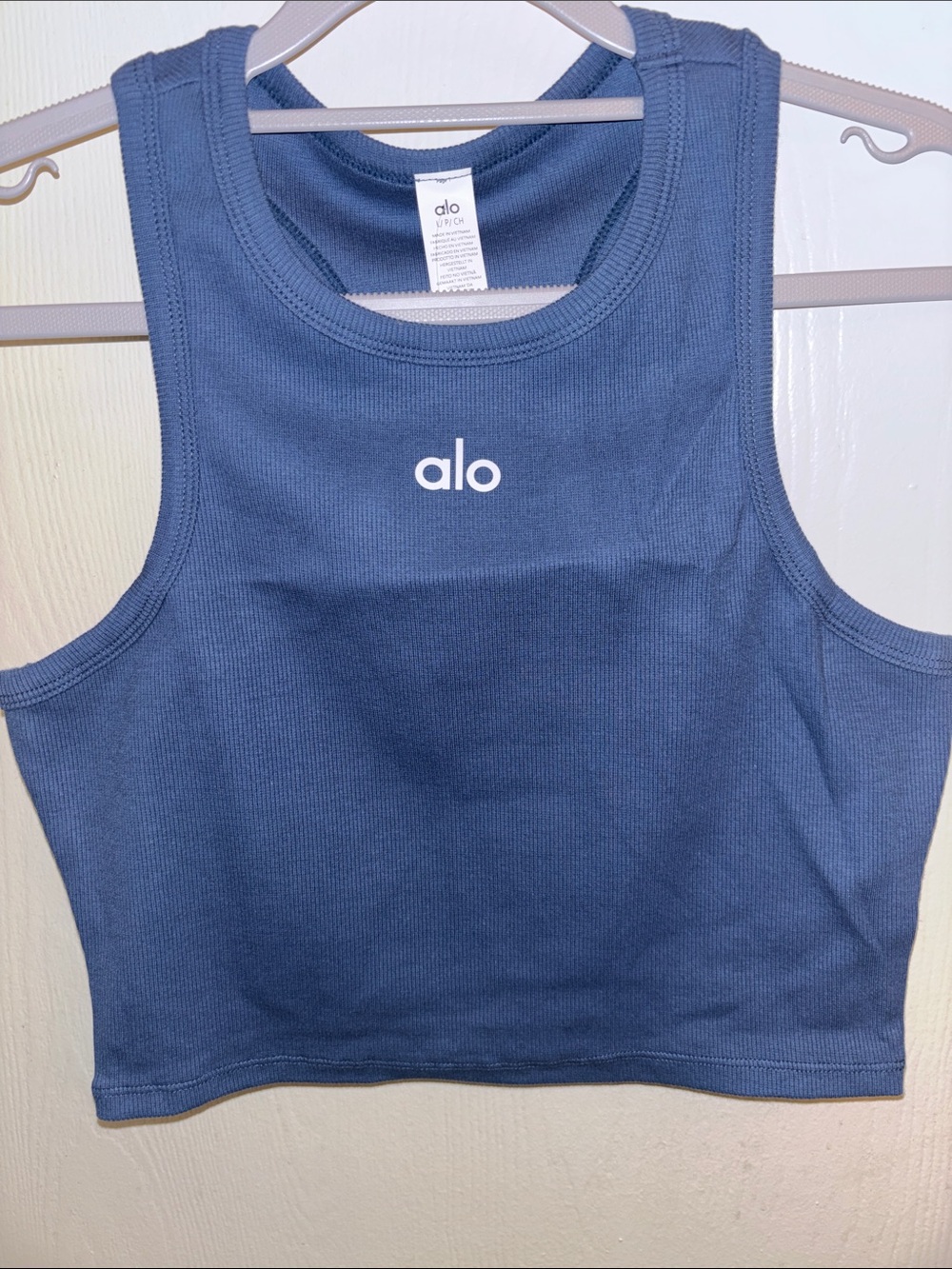 ALO Aspire Navy Ribbed Cropped Tank Size L